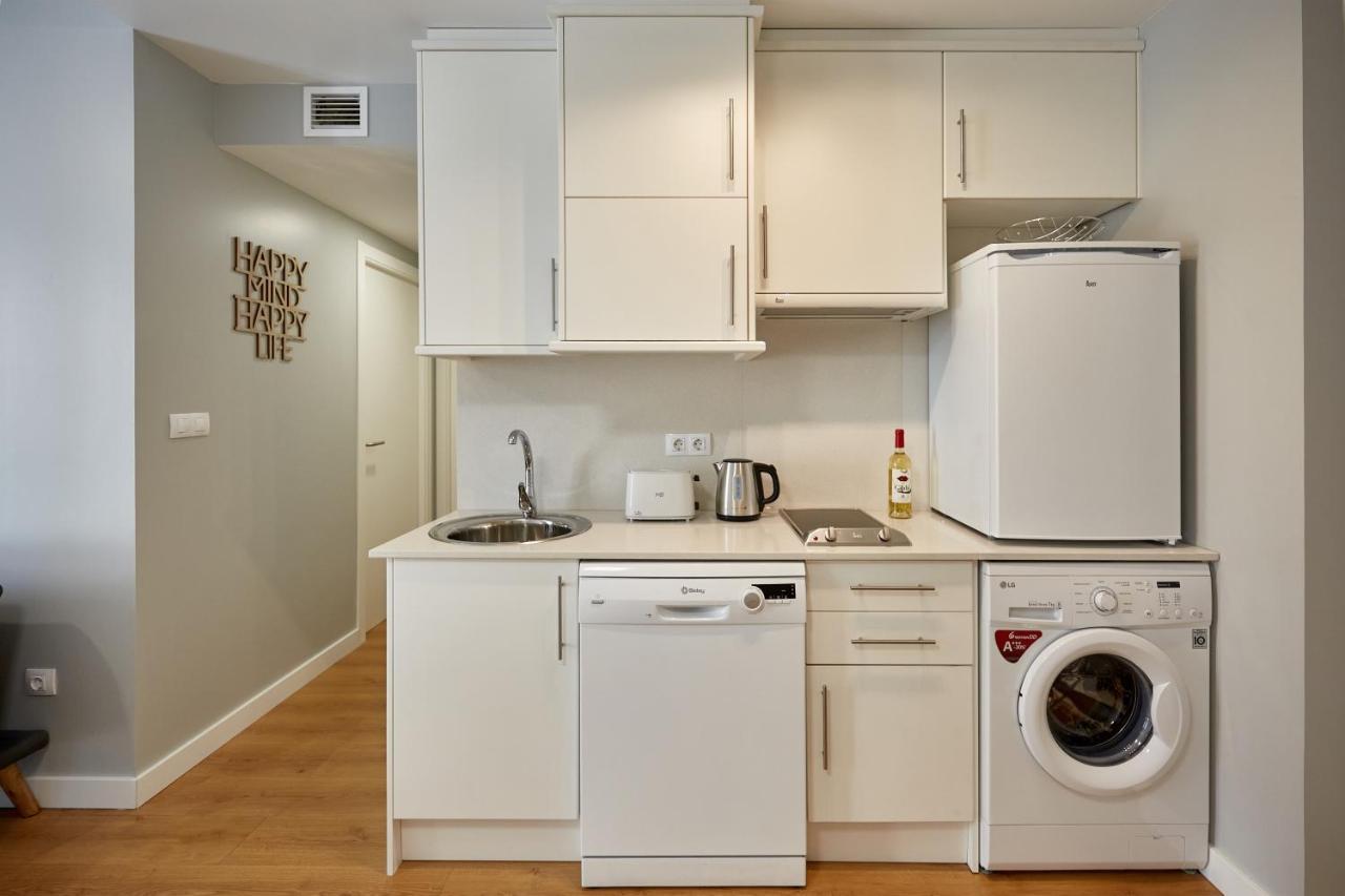Two-Bedroom Apartment,1304608816:JPEG