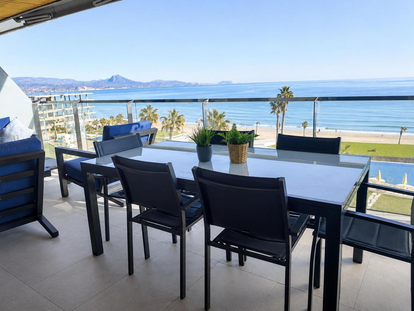 Apartment Sea View